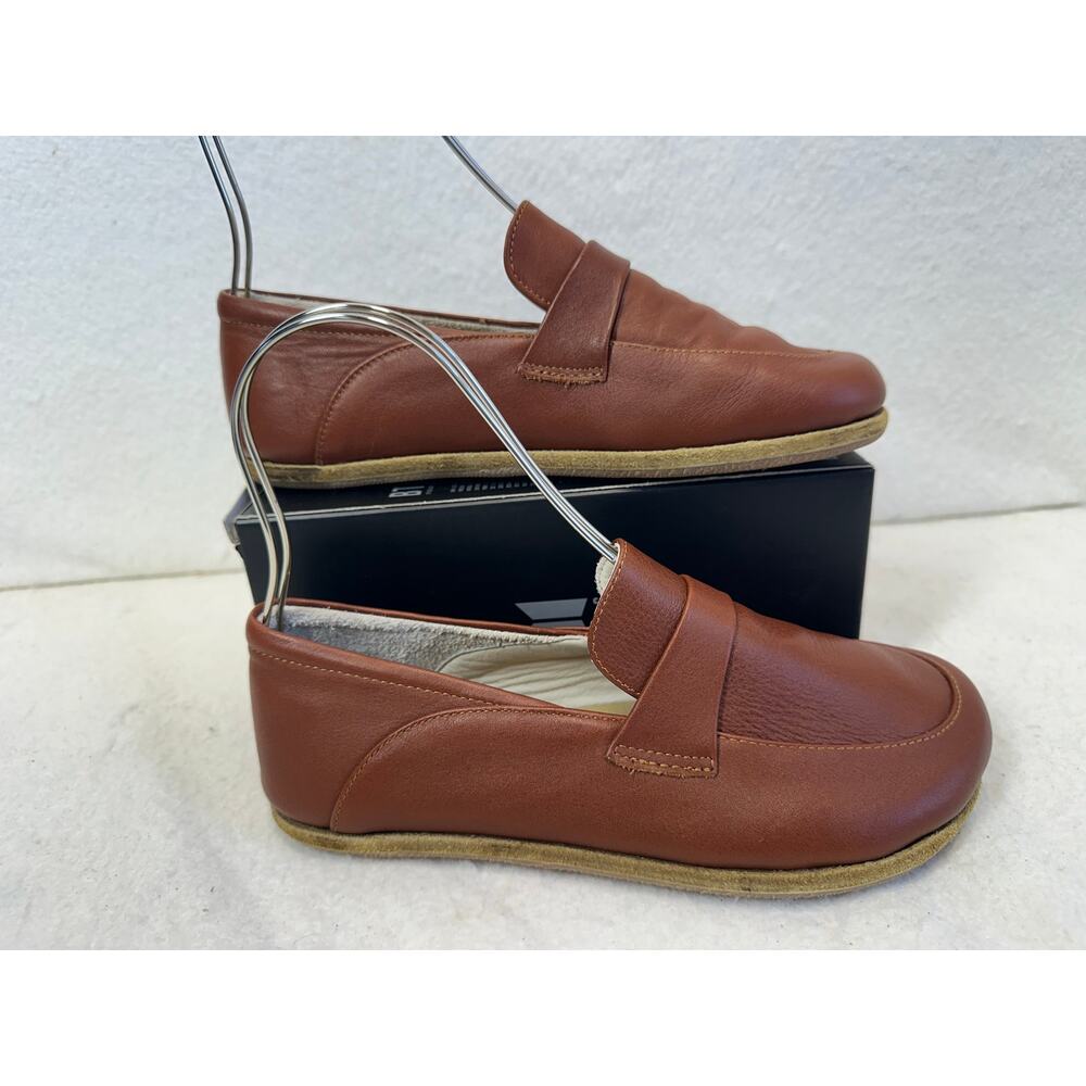 Anya Dalia Leather Slip-On Loafers NWOT SZ 39.